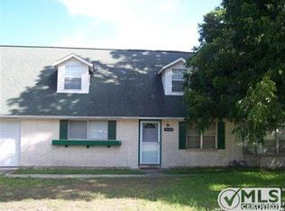 927 North Blvd, Universal City, TX 78148