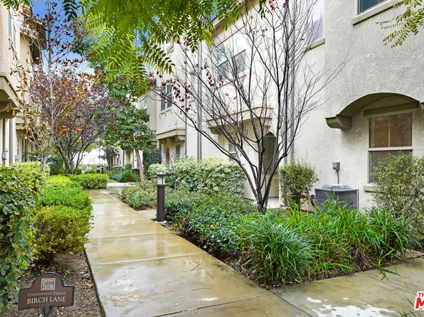 14103 W Spruce Ln, Van Nuys, CA 91405