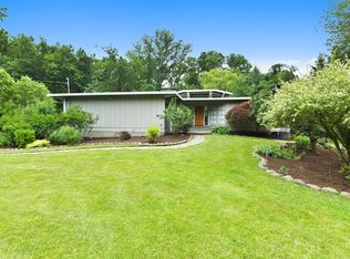 107 Holly Pl, Briarcliff Manor, NY 10510
