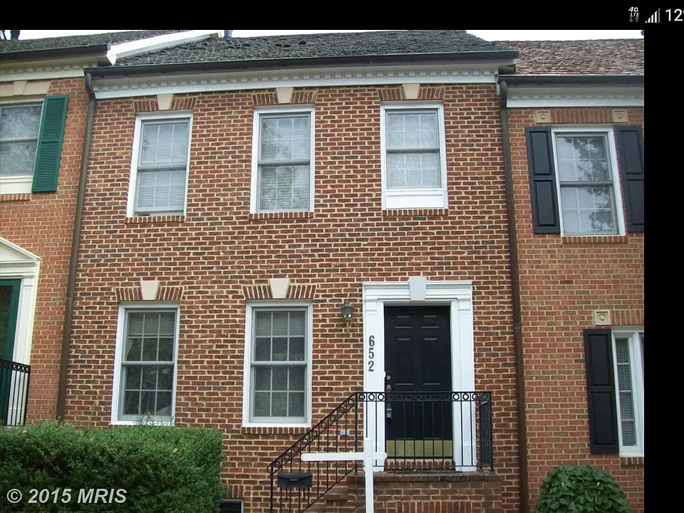 652 Chestertown St