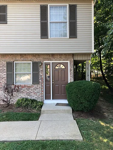 749 E Sherwood Hills Dr Photo 1