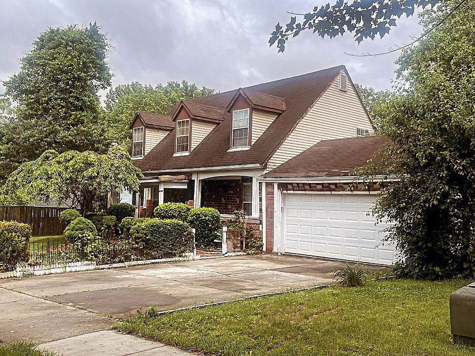 1st image of 6 Herrington Dr