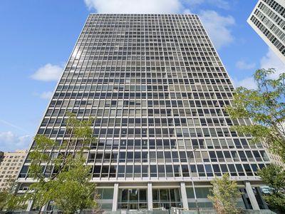 330 W Diversey Pkwy APT 602, Chicago, IL, 60657