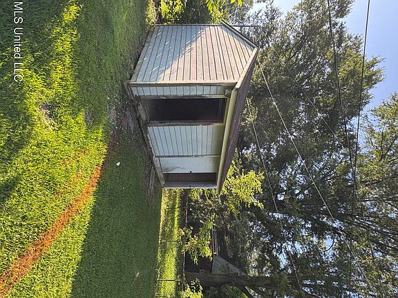 4th image of 1843 Whitehead Dr