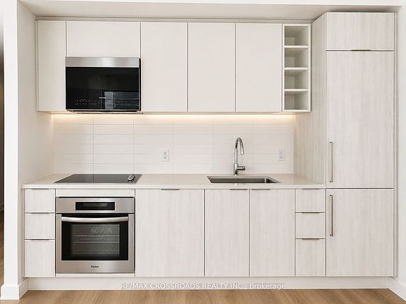 4th image of 2031 Kennedy Rd #1018