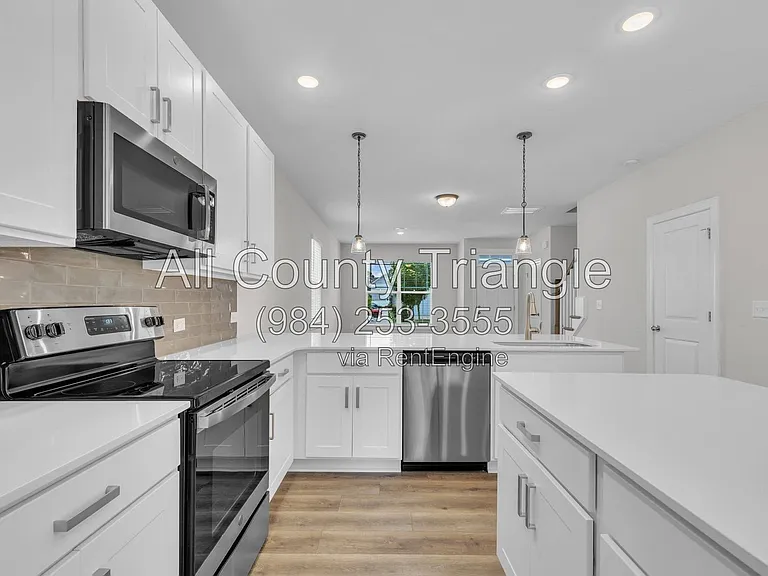 267 Old Grove Ln — Photo 17