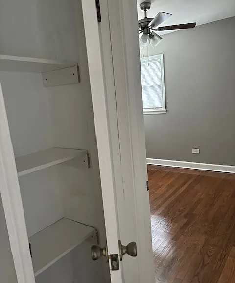 4901 N Kilpatrick Ave — Photo 12
