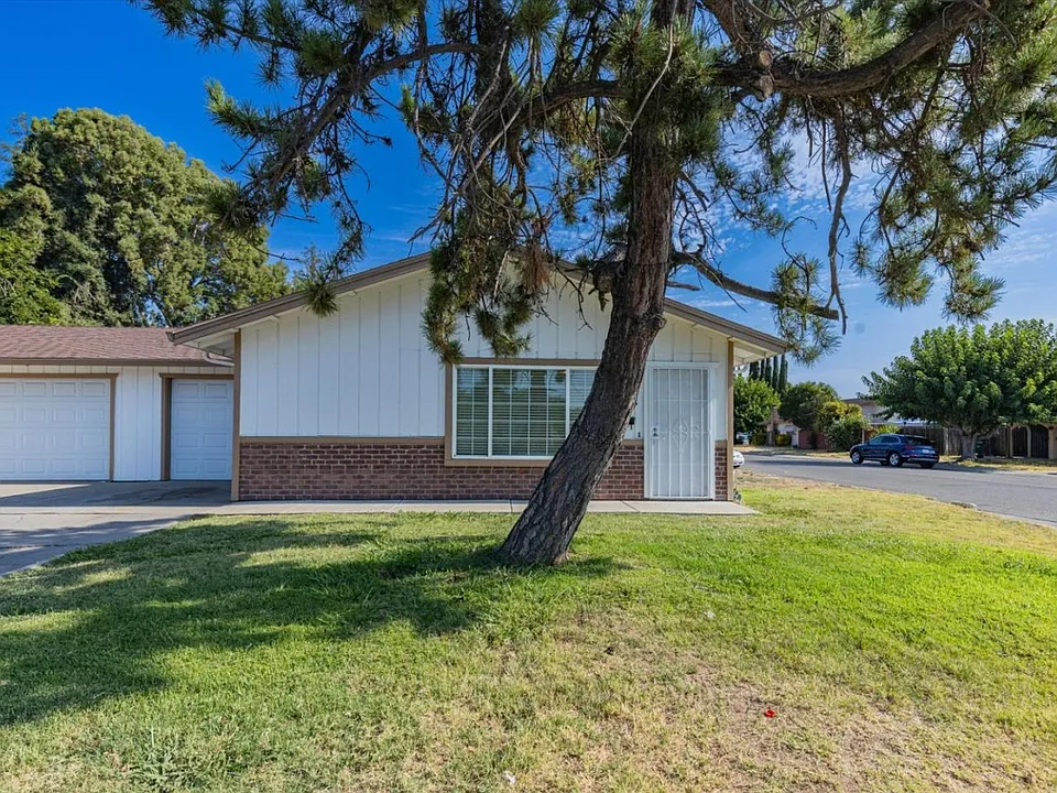 341 Greenoch Way