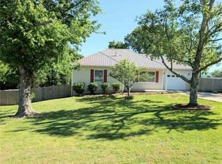 1861 Shellie Ln, Harrison, AR 72601