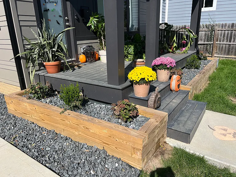 2060 Ruckle St — Photo 37