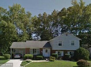 8411 Magnolia Dr, Lanham, MD 20706