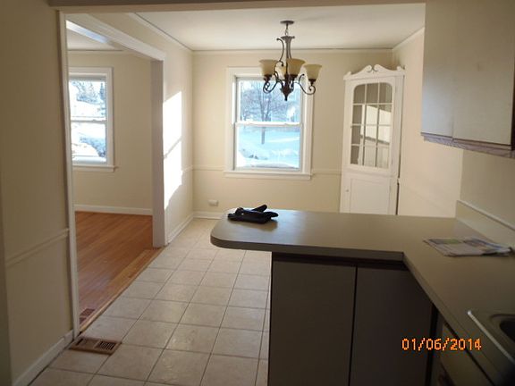 5th image of 1812 Orchard St