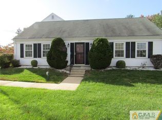 0571 Westport Ln #571C, Monroe, NJ 08831