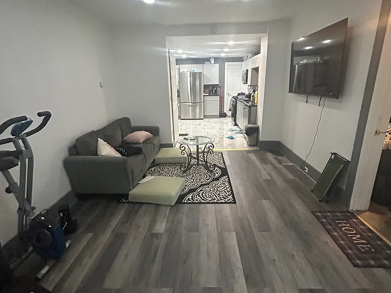 51 Walnut St — Photo 3