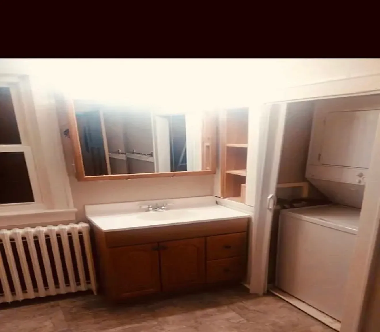 3 bed, 1400 sqft, $950 — Photo 2