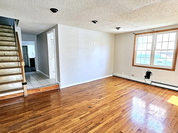 5th image of 1803 E 92nd St