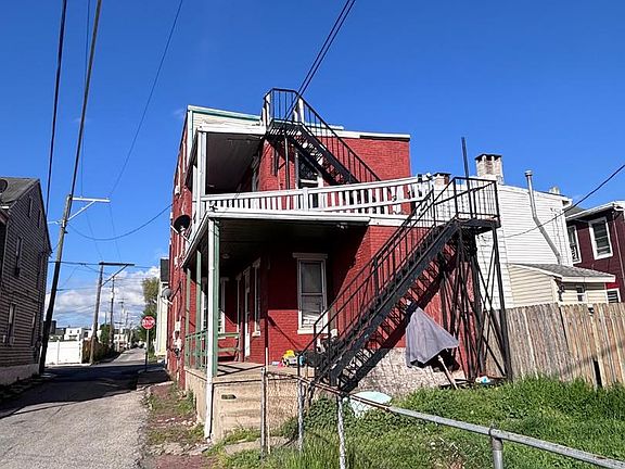 3rd image of 223 S Penn St