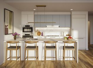 18 W 55th St #3D, New York, NY 10019