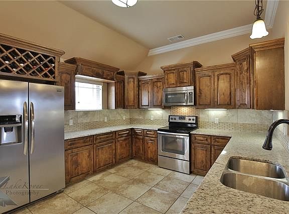 2nd image of 373 Southlake Dr