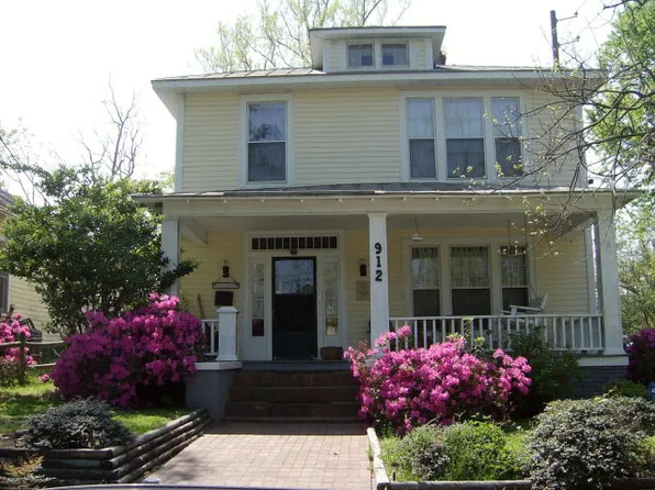 912 Trade St, Tarboro, NC 27886