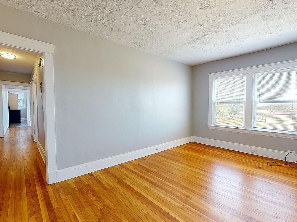 1st image of 1486-1488 W 117th St #1486-4