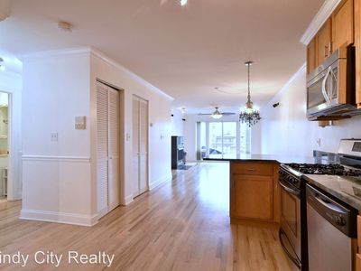 1514 W Pratt Blvd APT 3D, Chicago, IL, 60626