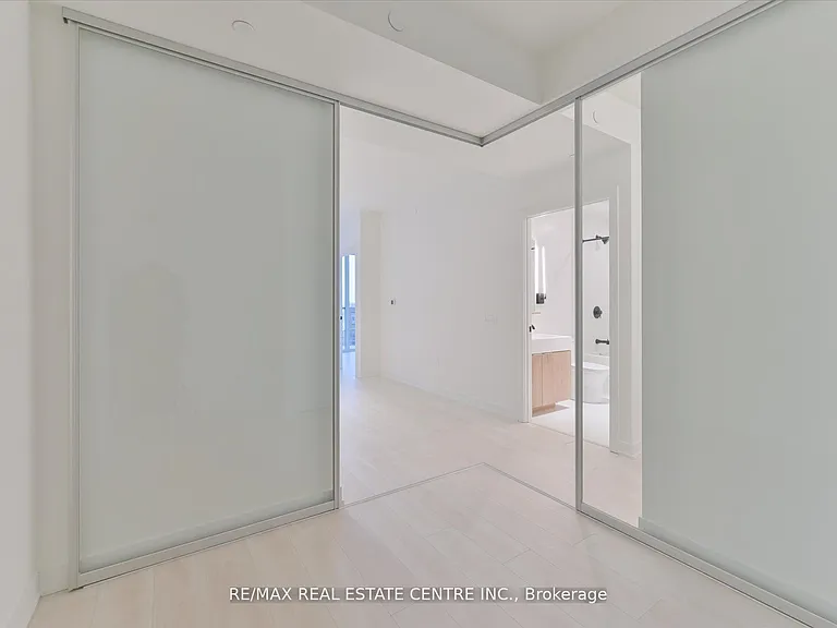 117 Broadway Ave #1406 — Photo 19