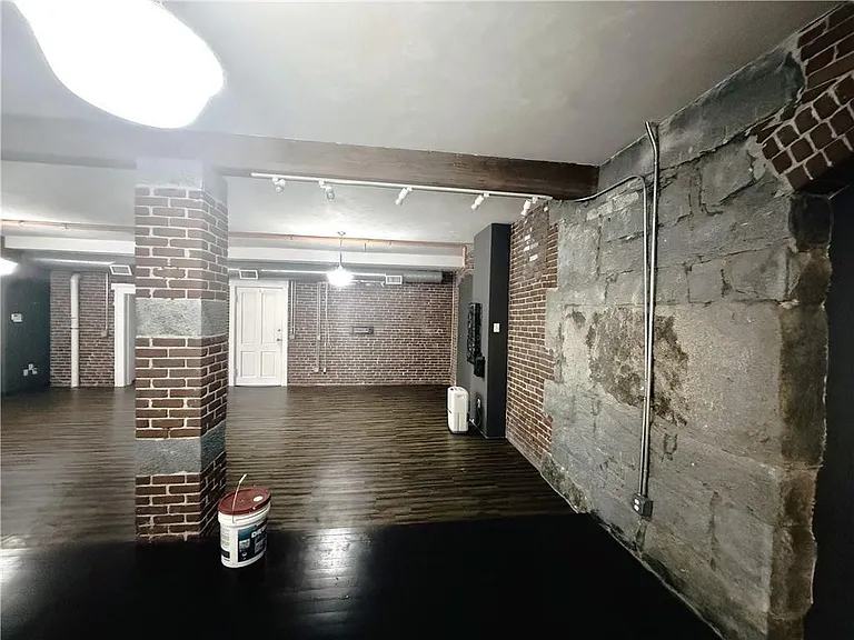 24 Front St #1 — Photo 23