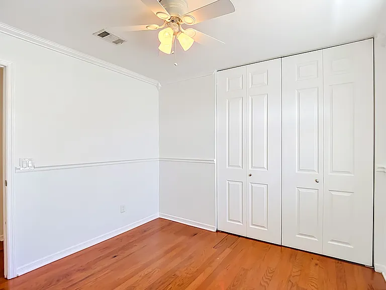 8733 Bay Pointe Dr — Photo 38