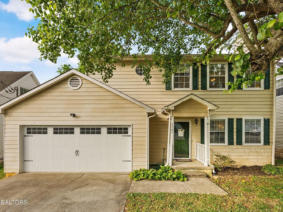 1st image of 1365 Woodridge Dr