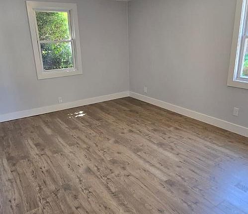 5th image of 510 Deklyn Ave