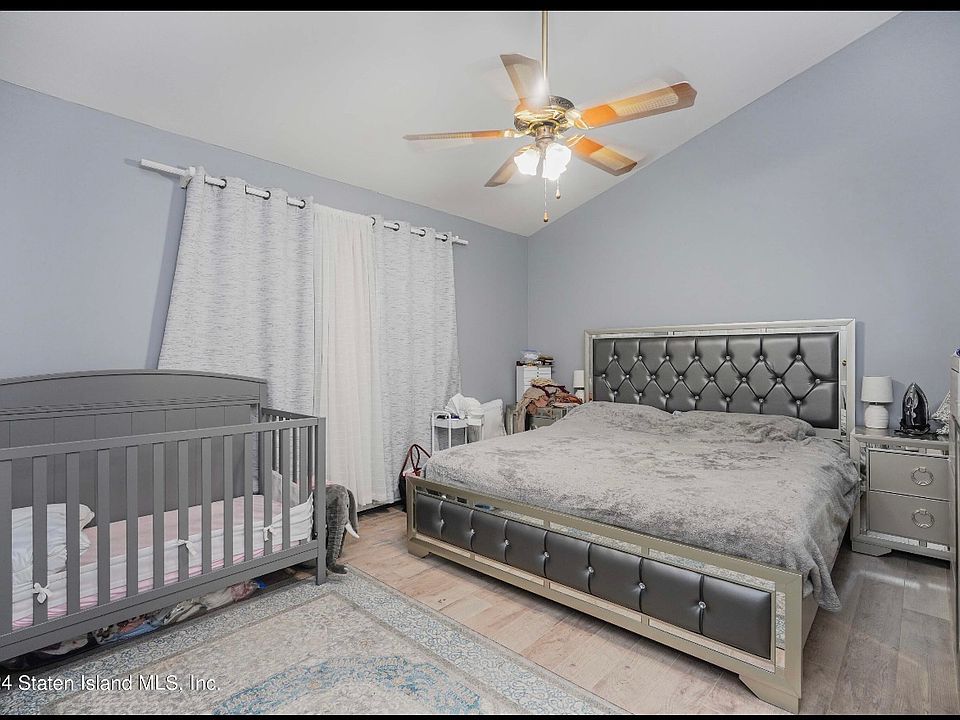 2nd image of 20 Cordelia Ave #2F
