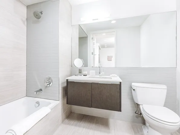 148 1st Street image 154 of 204