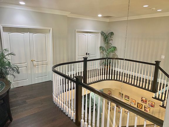 5th image of 22408 Majestic Ct