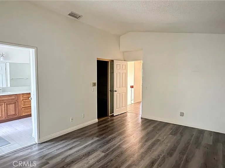 19178 Bel Air Dr — Photo 14