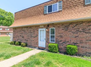 2226 October Ridge Dr, Columbus, OH 43223