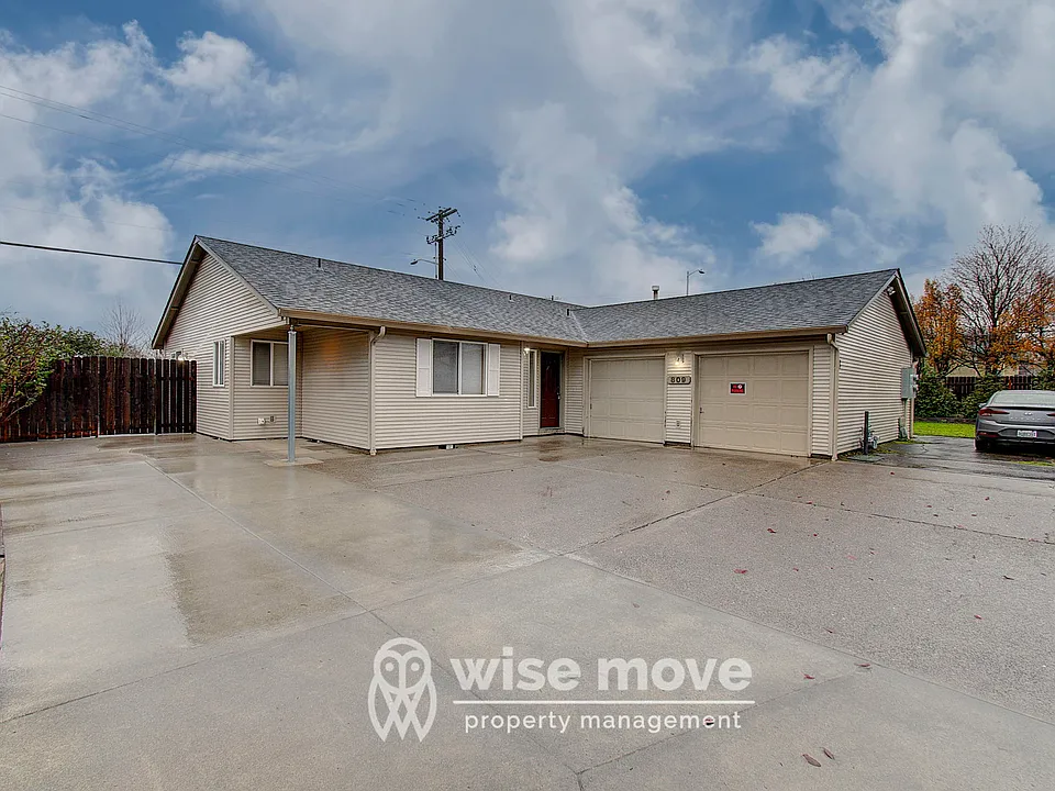 View of whole duplex