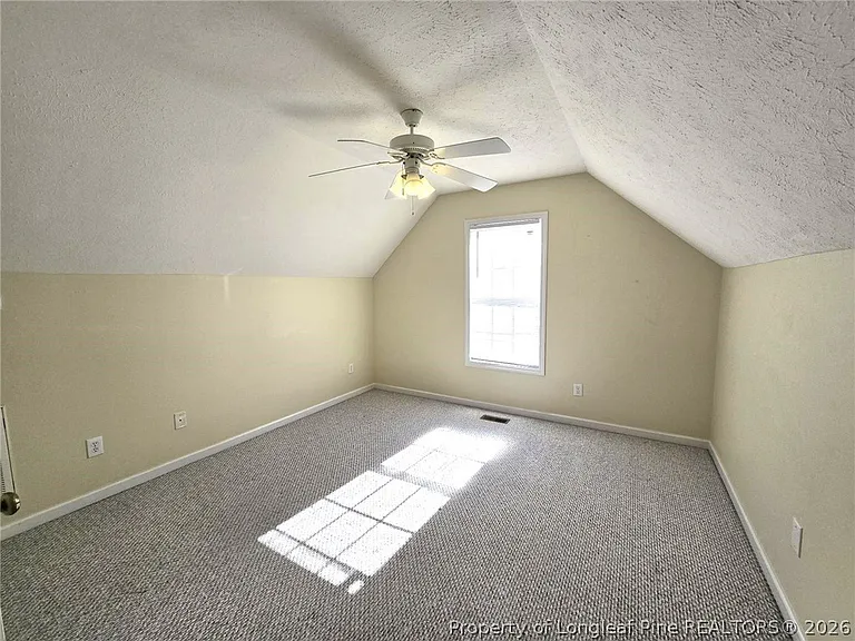 359 Arlington Dr — Photo 22