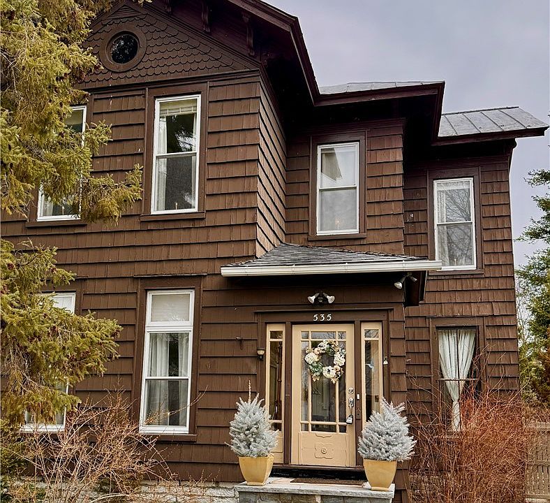 1st image of 535 John St
