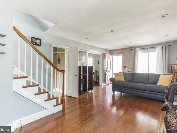 3 Northland Rd, Baltimore, MD 21207