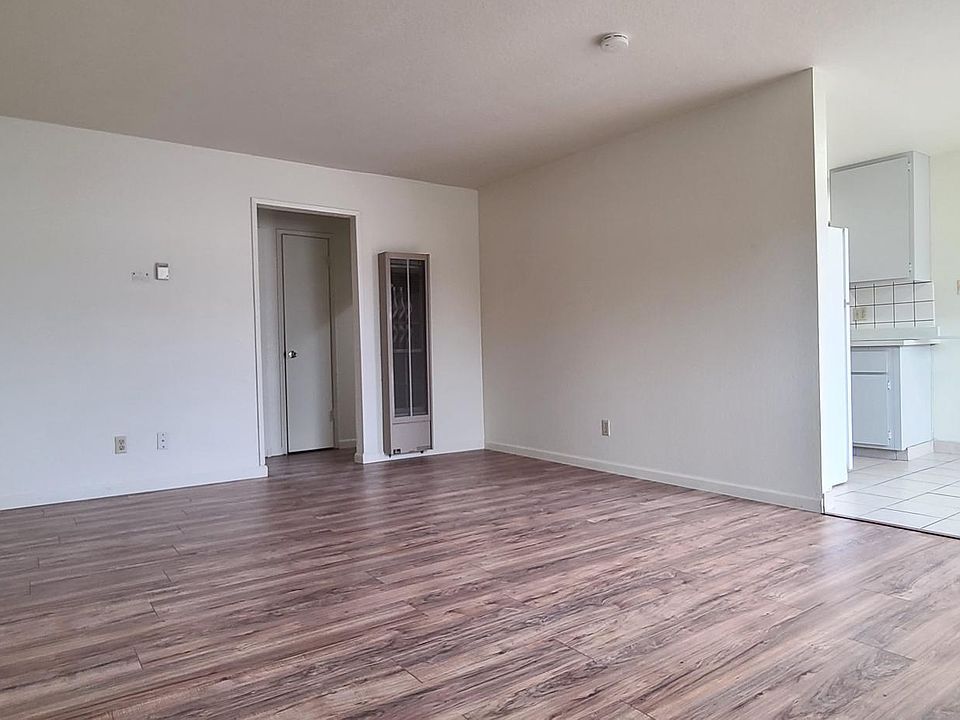 1st image of 3519 Agate Dr APT 5