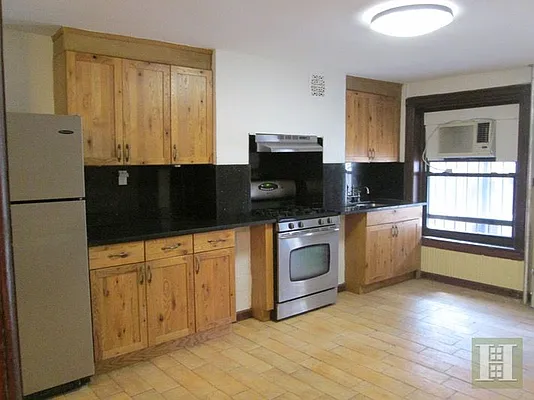 Rented by Halstead Real Estate | media 32