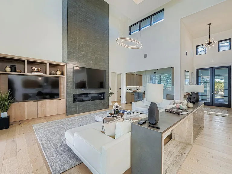 6412 Lantern View Dr — Photo 10