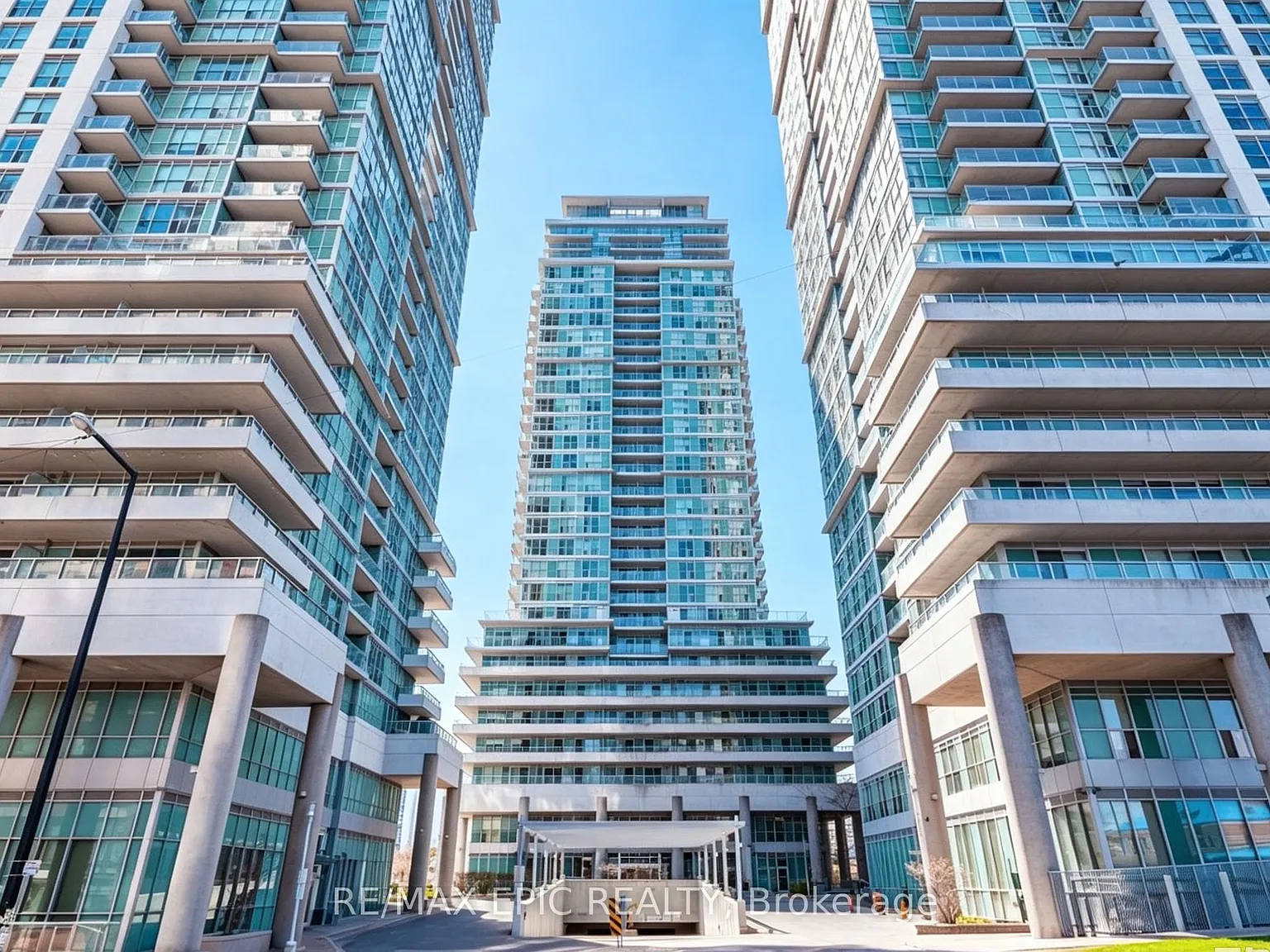2 bed, $2,250 — Photo 1