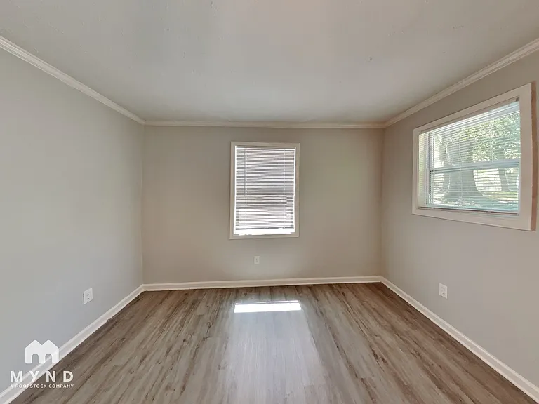 1407 Sycamore Dr NW — Photo 16