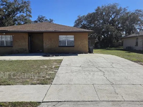 2336 Chestnut Hills Dr, Lakeland, FL 33805