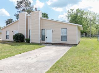 232 Yaupon Dr, Jacksonville, NC 28546