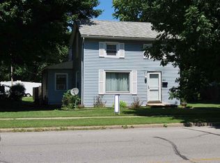 810 W Lake Ave, Plymouth, IN 46563
