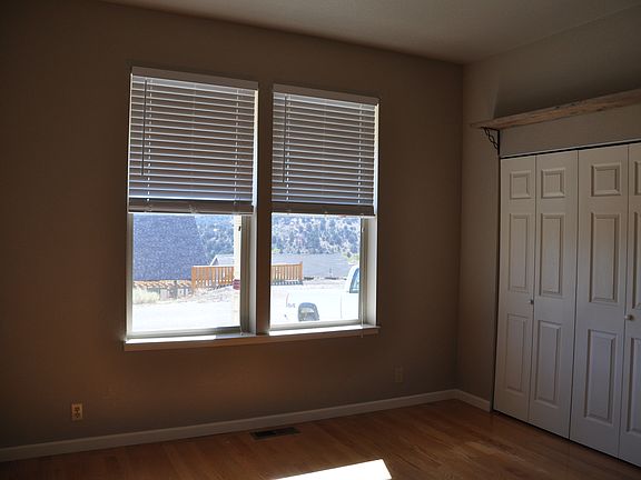3rd image of 130 S Q St