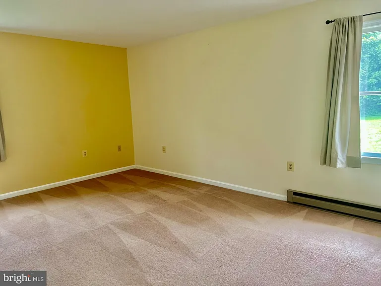 5551 Doubs Rd — Photo 11